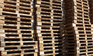 Pallet, 40X48, Flush,Heat Trtd Remanufactured